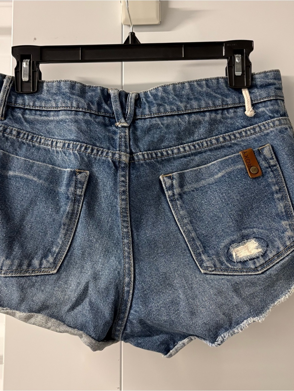 Roxy Women's Light Blue Distressed Rolled-Hem Jean Shorts - Picture 13 of 15
